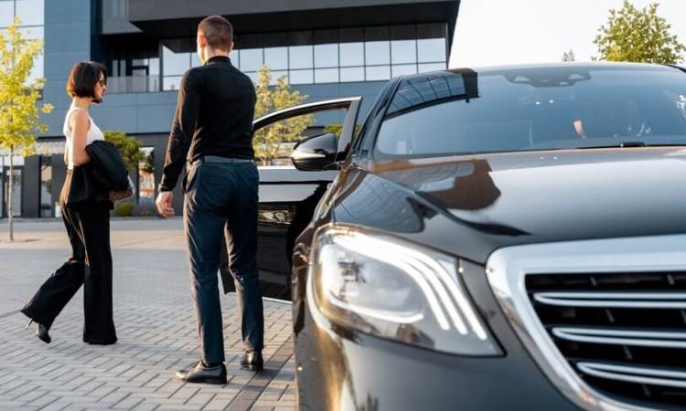 Chauffeur Driven Car Rental